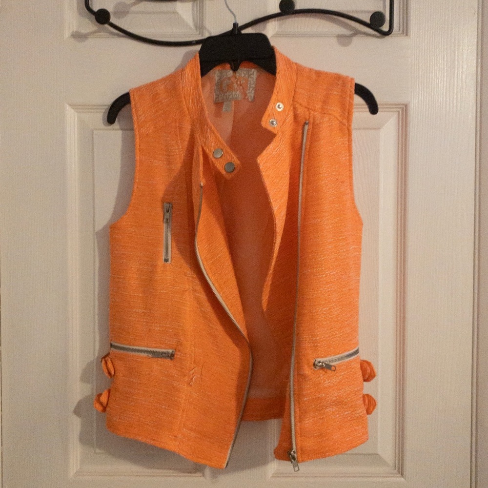 Gianni Bini Vest